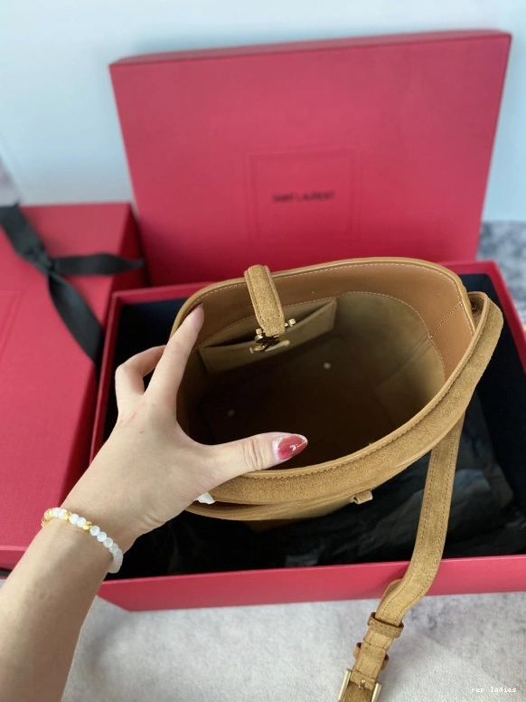Rep ladies REP YSL 37 SMALL LE BAG-17*20*13CM  0812